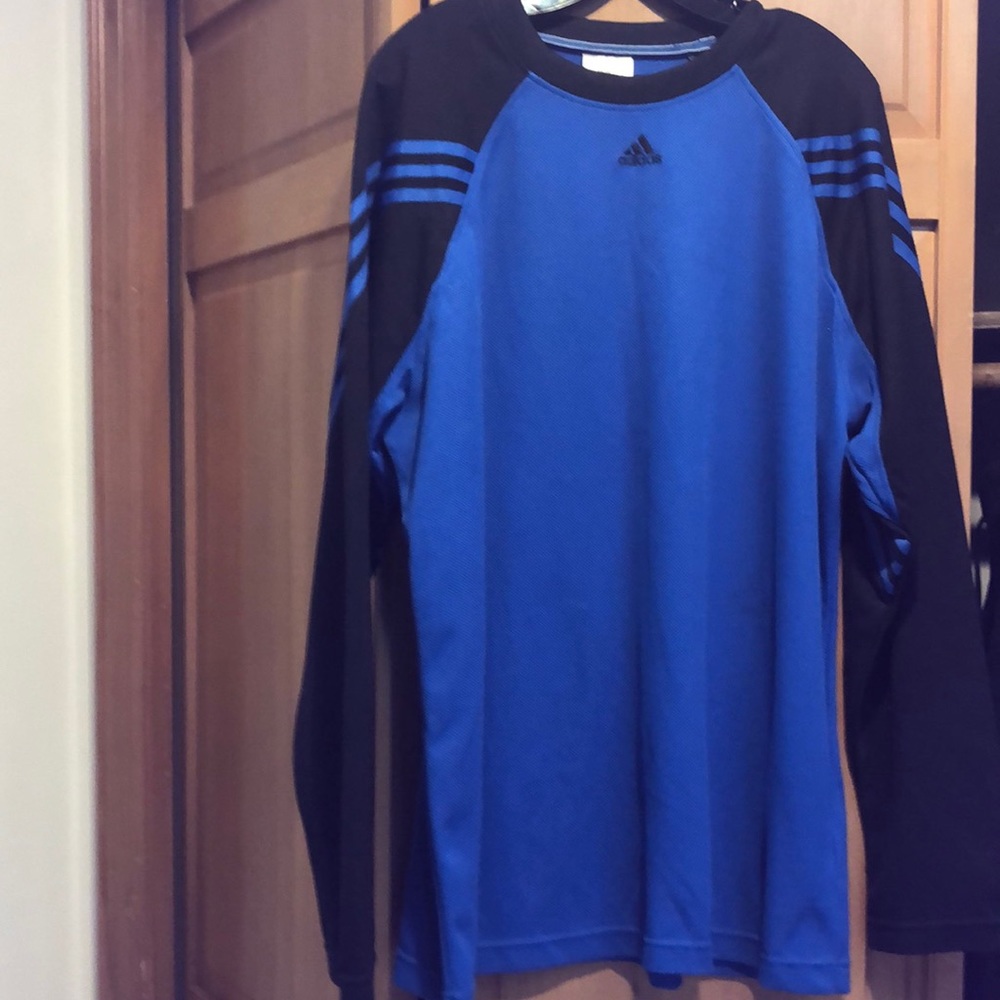 Men’s long sleeve shirt